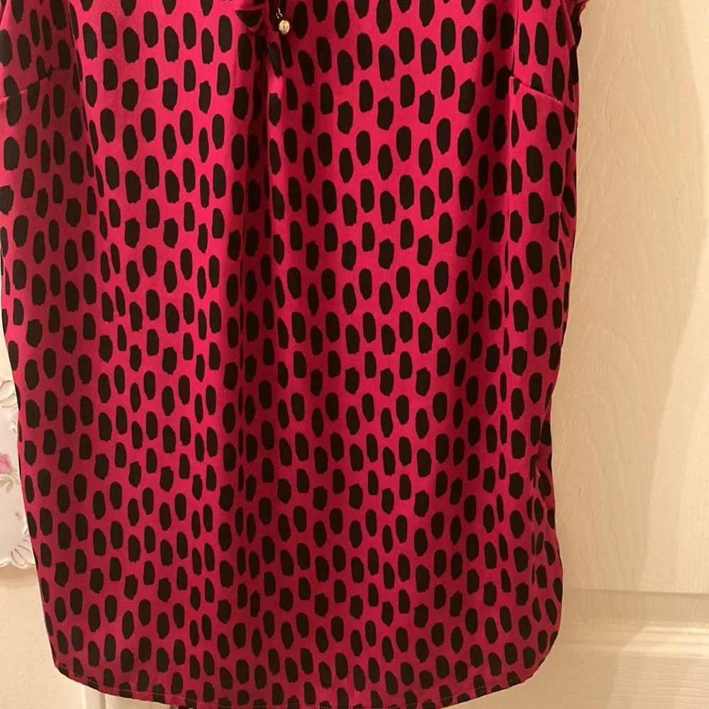 - Elizabeth McKay ruffle neck top - Picture 4 of 10